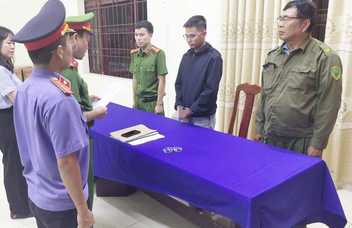 Khởi t:ố, bắt t:ạm gia:m tài xế vụ ch:áy xe ở cây xăng: Chuyến này đi quá xa rồi.