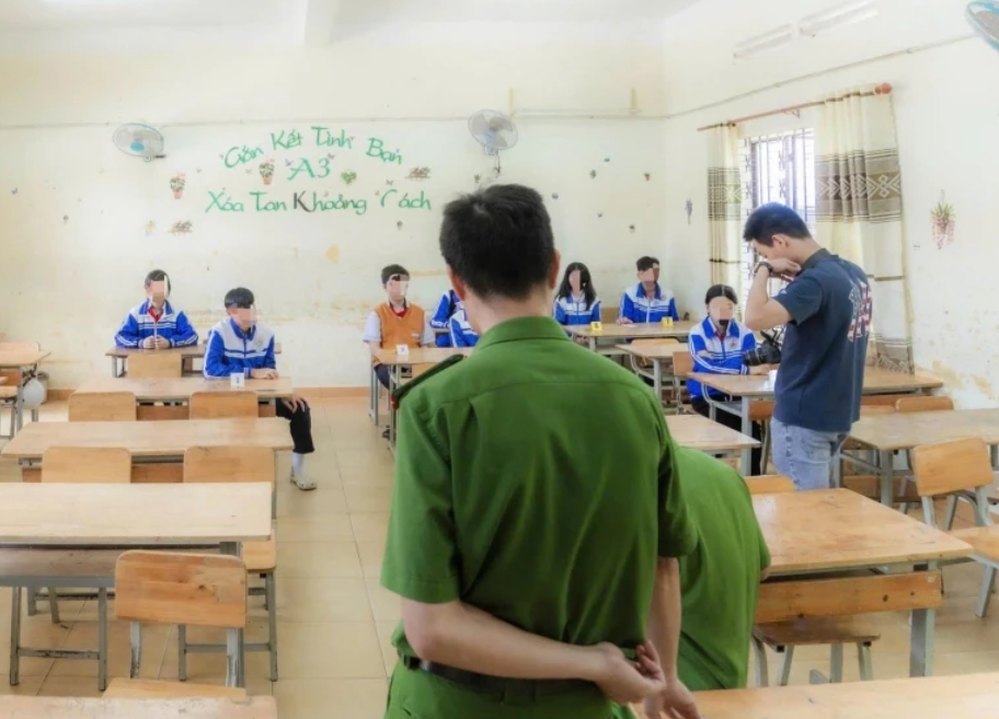 Bác sĩ nói điều không ngờ về tình trạng nam sinh lớp 8 bị b:aol:uc học đường: “Ai nấy nghe tin cũng mừng cho em”