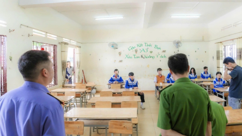 Rõ danh tính nam sinh bị khởi t:ố vụ á::n liên quan nam sinh lớp 8 t:ut:u nghi do b:aol:uc học đường: Tới công chuyện rồi.